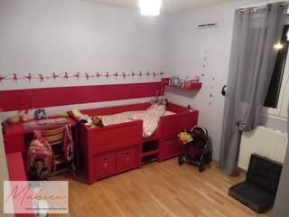 Sold Apartment t4 100 m² Ferney-Voltaire 01210