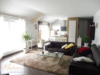Sold Apartment t4 101 m² Prévessin-Moëns 01280