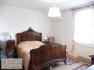 Sold House 5 rooms 106 m² Versonnex 01210