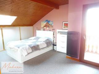 Sold Individual house 5 rooms 151.34 m² Thoiry 01710