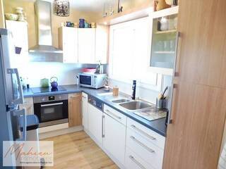 Vendu Maison 5 pièces 106 m² Versonnex 01210