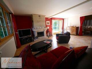 Vendu Maison individuelle 5 pièces 164 m² Prévessin-Moëns 01280