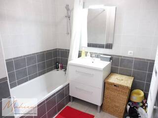 Vendu Appartement t3 64.48 m² Cessy 01170