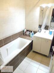 Vendu Appartement t3 75 m² Thoiry 01710