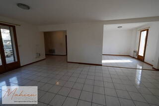 Vendu Maison individuelle 5 pièces 200 m² Prévessin-Moëns 01280