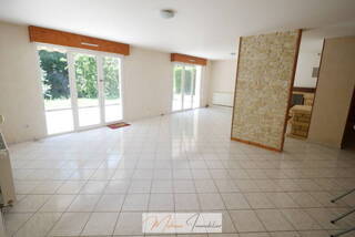Sold Apartment t4 127 m² Viry 74580