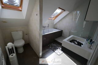 Vendu Maison individuelle 7 pièces 162 m² Ornex 01210