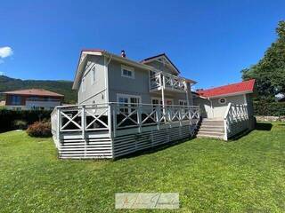 Rent Individual house 6 rooms 154 m² Crozet 01170