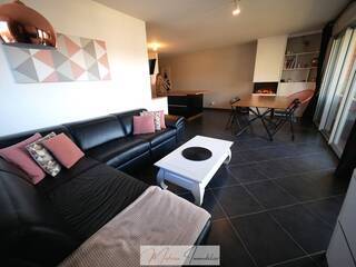 Vendu Appartement 4 pièces 85 m² Ornex 01210