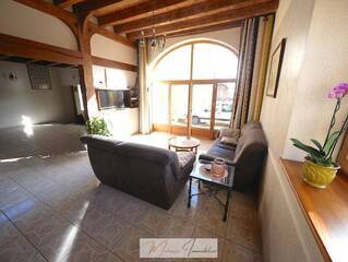 Vendu Maison individuelle 5 pièces 189 m² Gex 01170
