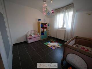 Vendu Appartement duplex 4 pièces 80 m² Gex 01170