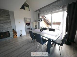 Vendu Appartement duplex 4 pièces 107 m² Divonne-les-Bains 01220