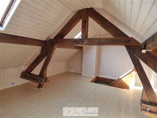 Vendu Maison individuelle 6 pièces 180 m² Gex 01170