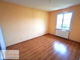 Sold Terraced house 5 rooms 102 m² Gex 01170