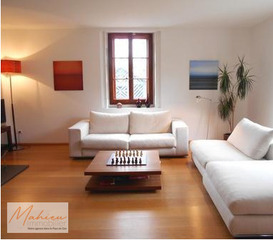 Vendu Maison individuelle 5 pièces 200 m² Gex 01170