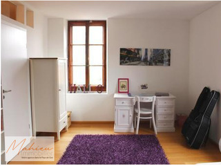Vendu Maison individuelle 5 pièces 200 m² Gex 01170