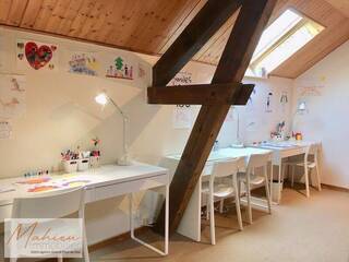 Vendu Maison individuelle 7 pièces 208 m² Ornex 01210