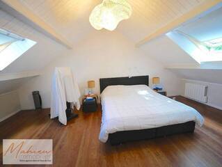 Vendu Maison individuelle 7 pièces 208 m² Ornex 01210