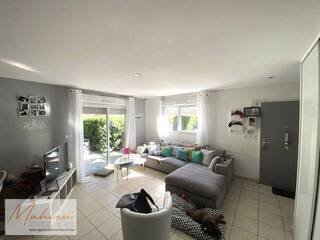 Vendu Maison individuelle 5 pièces 111 m² Prévessin-Moëns 01280