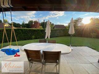 Vendu Maison individuelle 6 pièces 154 m² Ornex 01210