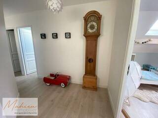 Vendu Maison individuelle 6 pièces 154 m² Ornex 01210