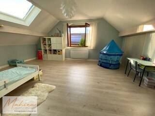 Vendu Maison individuelle 6 pièces 154 m² Ornex 01210