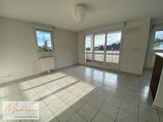 Vendu Appartement t3 62 m² Cessy 01170