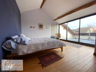 Vendu Maison 6 pièces 306 m² Ornex 01210