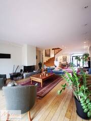 Vendu Maison 6 pièces 306 m² Ornex 01210