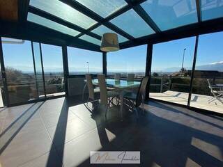 Sold Individual house 6 rooms 187 m² Grilly 01220