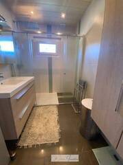 Sold Individual house 6 rooms 187 m² Grilly 01220