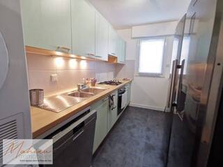 Vendu Appartement t4 81 m² Ferney-Voltaire 01210