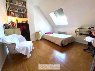 Sold Individual house 6 rooms 115 m² Ornex 01210