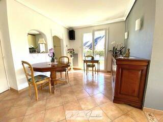 Sold Individual house 6 rooms 115 m² Ornex 01210