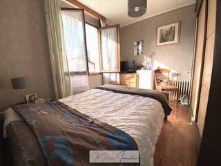 Sold Individual house 4 rooms 90 m² Ségny 01170
