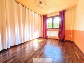 Sold Apartment t5 118 m² Prévessin-Moëns 01280