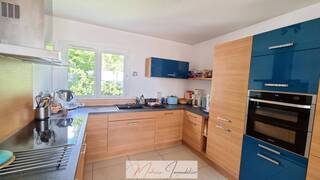 Sold Apartment t4 93 m² Gex 01170