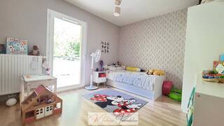 Sold Apartment t4 93 m² Gex 01170