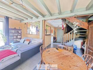 Sold Individual house 5 rooms 84 m² Cessy 01170