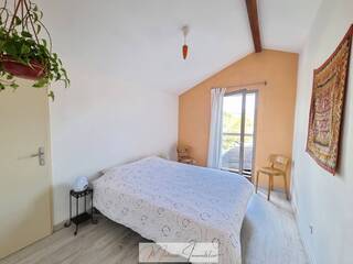 Sold Individual house 8 rooms 160 m² Gex 01170