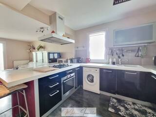 Sold Apartment duplex 3 rooms 63 m² Gex 01170