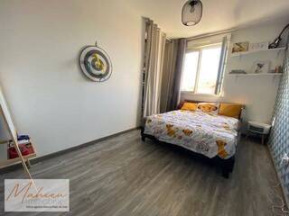 Vendu Maison 5 pièces 81 m² Saint-Genis-Pouilly 01630