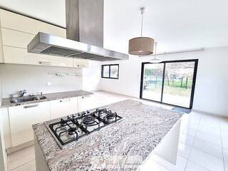 Sold Terraced house 6 rooms 124 m² Ornex 01210