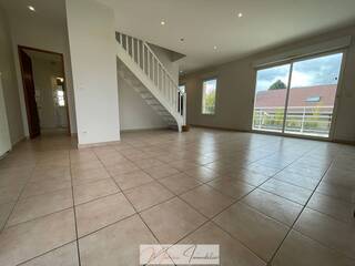 Vendu Appartement t3 78 m² Versonnex 01210