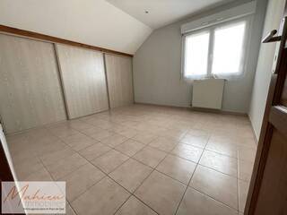 Vendu Appartement t3 78 m² Versonnex 01210