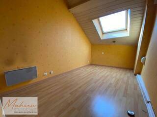 Vendu Appartement t3 76.83 m² Ségny 01170