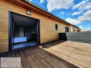 Vendu Maison mitoyenne 6 pièces 136 m² Échenevex 01170