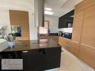 Vendu Appartement t4 135 m² Prévessin-Moëns 01280