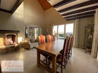 Vente Maison individuelle 6 pièces 180 m² Sauverny 01220