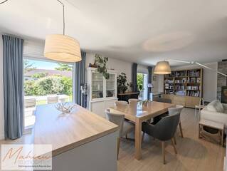 Vente Maison individuelle 5 pièces 152.6 m² Cessy 01170